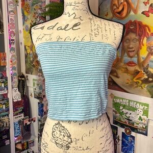 American eagle crop top